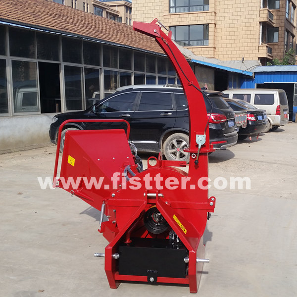 BX62R Self Contained Hydraulic System PTO Wood Chipper