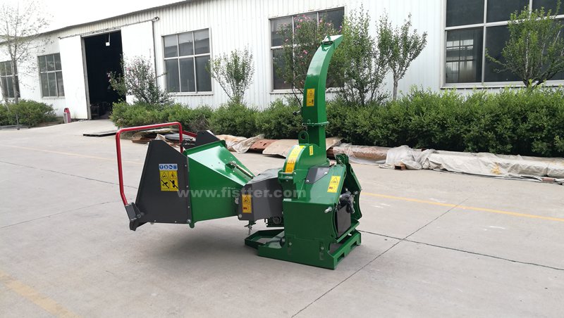 Gravity Feed vs Mechanical Feed PTO Wood Chipper
